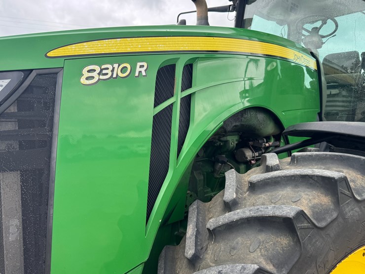 john-deere-8310-image-12