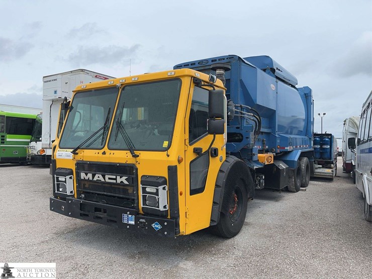 non-operable-2020-mack-lr-t/a-refuse-truck-image-1