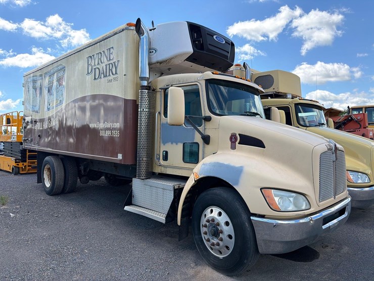 2009-kenworth-t370-image-2