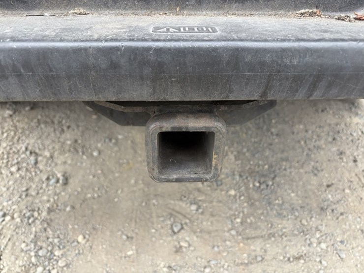 2017-ford-f150-xl-image-24