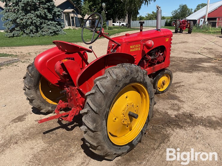 massey-ferguson-20-image-5
