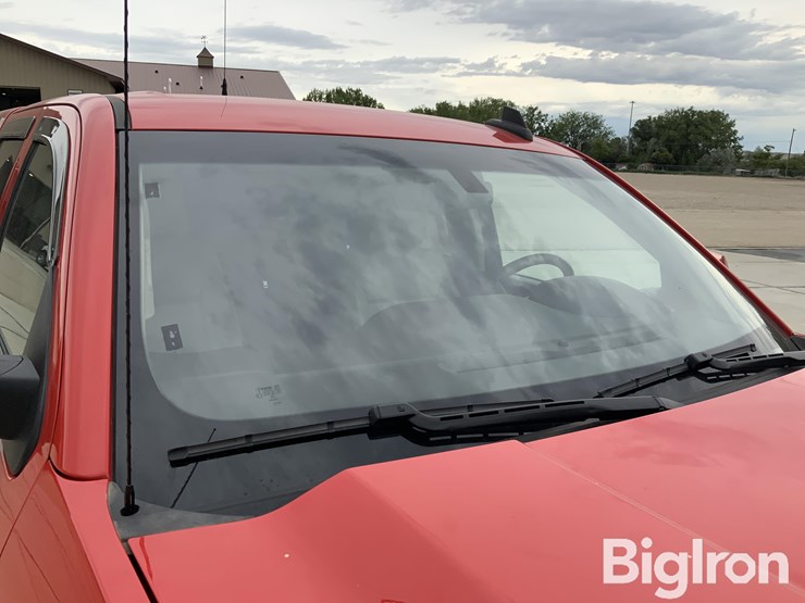 2018-chevrolet-silverado-1500-image-13