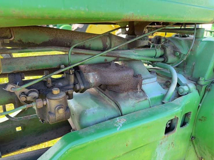 john-deere-model-b-image-15