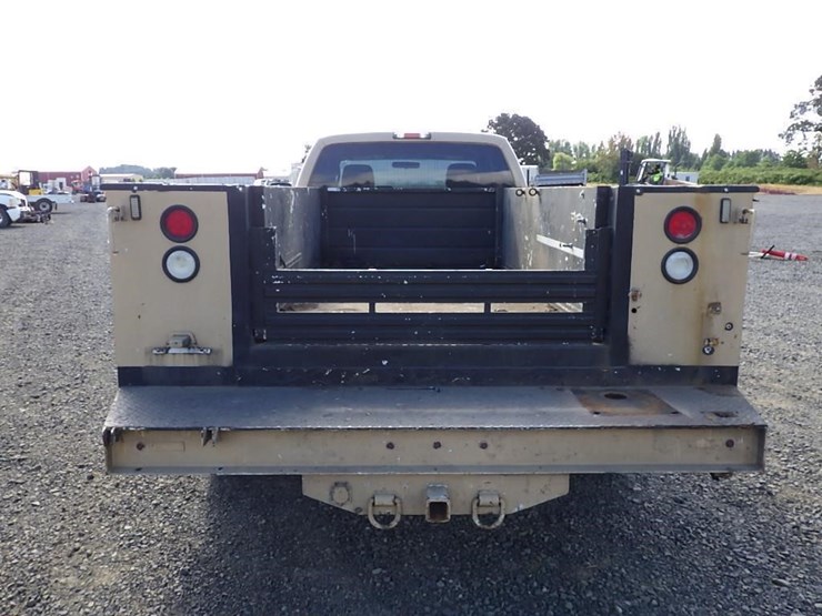 2012-ford-f550-image-6