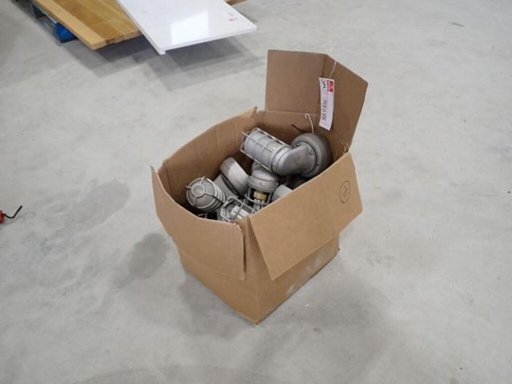 qty-of-explosion-proof-lights-image-4