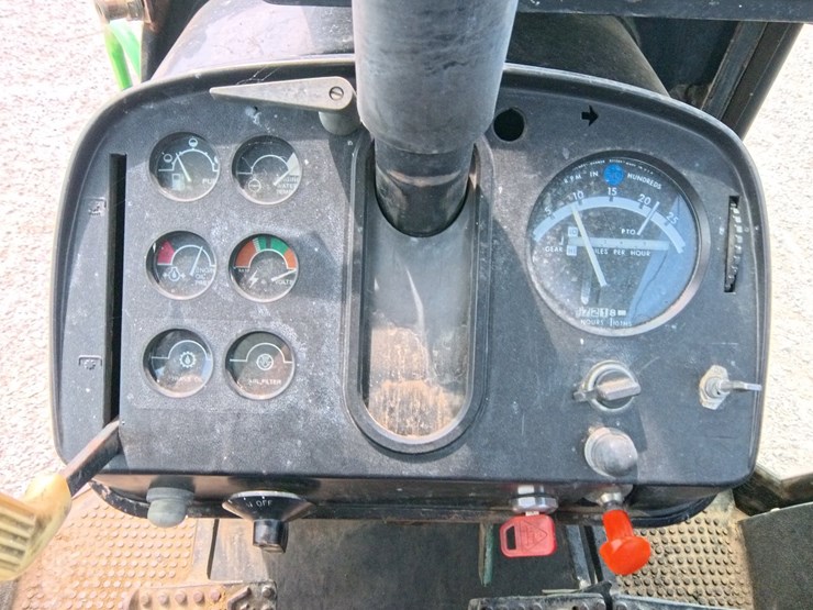john-deere-4430-image-38