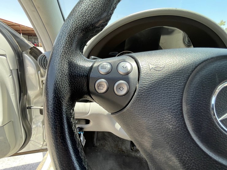#162-•-2005-mercedes-c230-kompressor-(clean-nm-title)-image-81