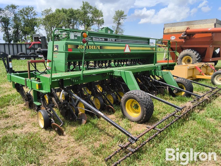 john-deere-750-image-7