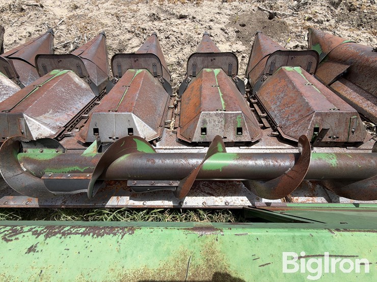 1993-john-deere-643-image-14