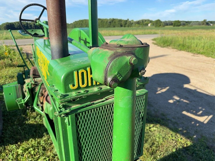 john-deere-model-b-image-22