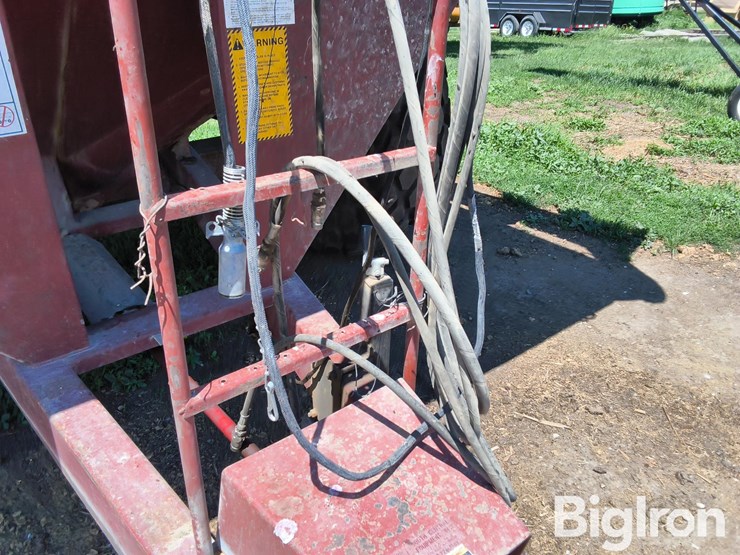 m&w-little-red-wagon-image-15