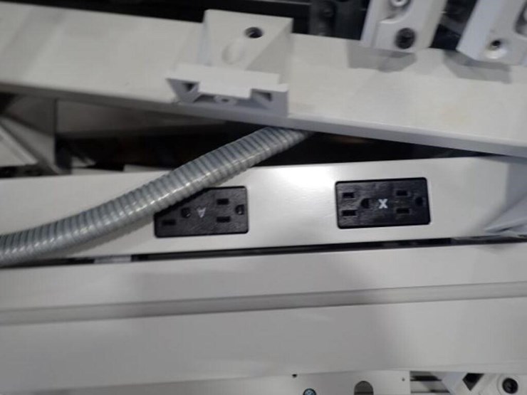 qty-of-(12)-multi-station-connectable-desks-&-image-15