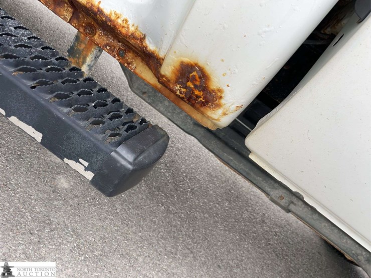 2015-ford-f350-image-40