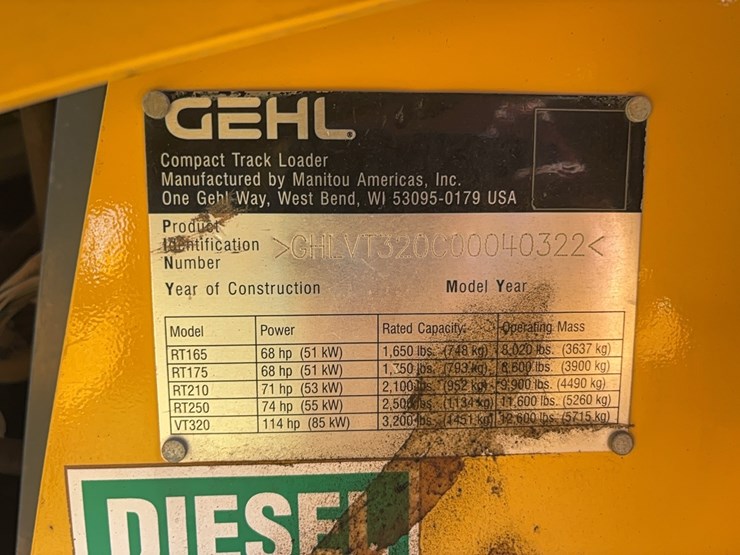 gehl-vt320-image-7
