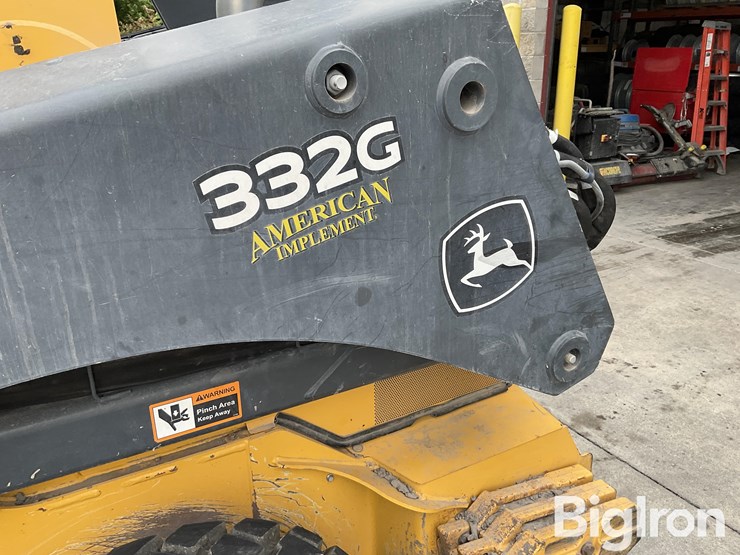 2020-deere-332g-image-16