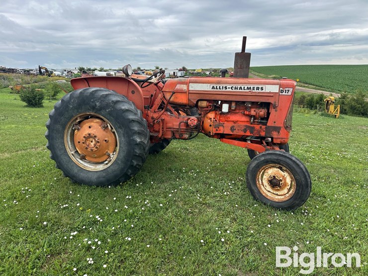 1964-allis-chalmers-d17-image-4