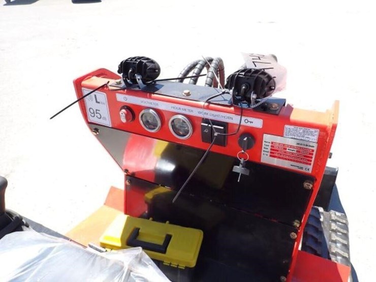 unused-2026-sdlanch-ssl580-skid-steer-image-13