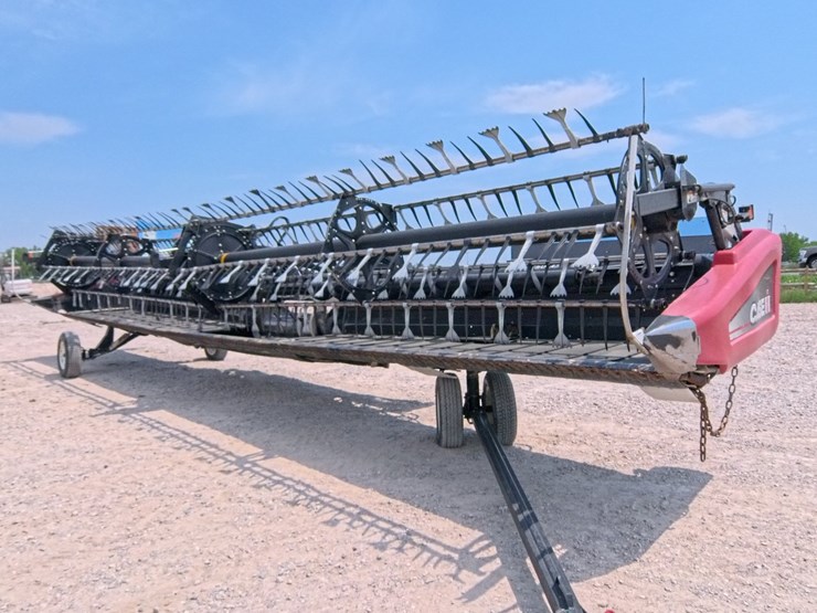2010-case-ih-2162-image-1