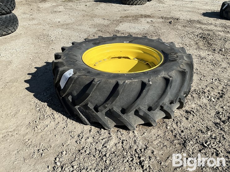 john-deere-7000-image-7