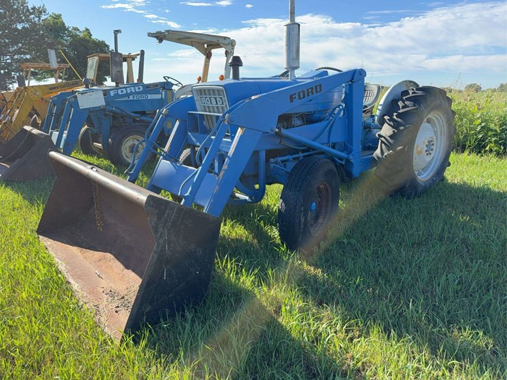 ford-tractor-image-5