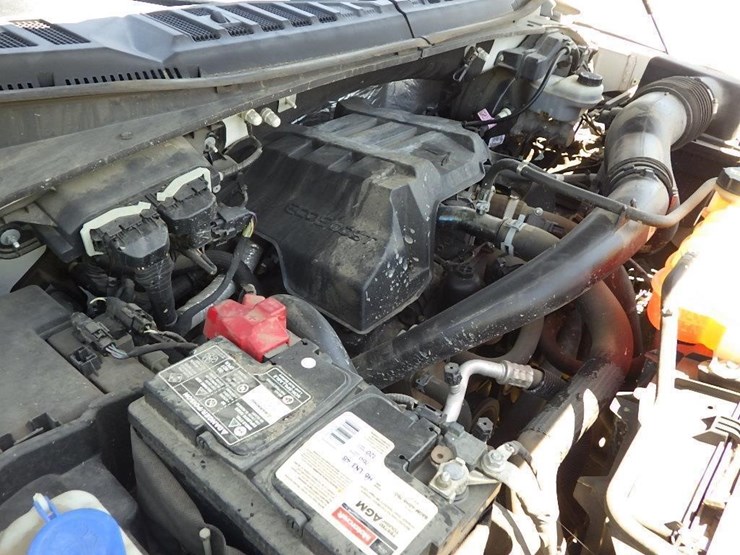 2017-ford-f150-image-28
