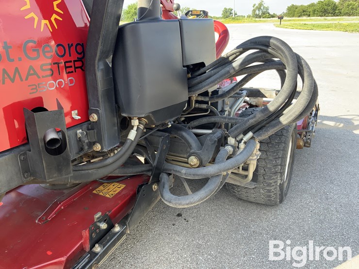 massey-ferguson-730-image-16