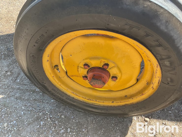 massey-ferguson-33-image-13