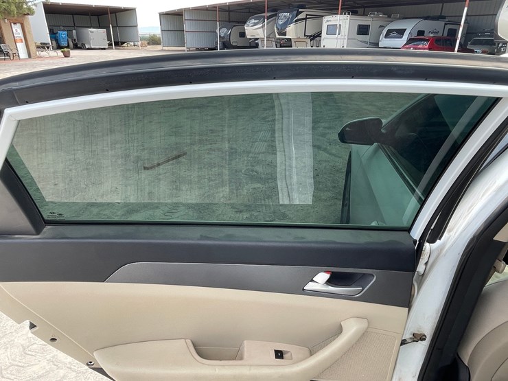 #160-•-2015-hyundai-sonata-(clean-tx-title)-image-57