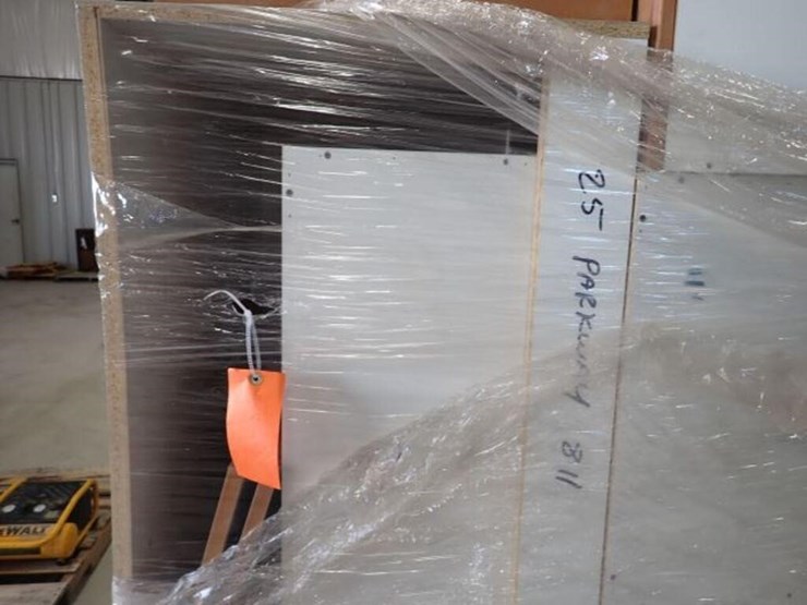 unused-qty-of-kitchen-cabinets-image-9