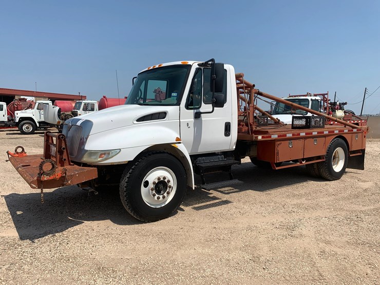 2007-international-durastar-4300-image-1
