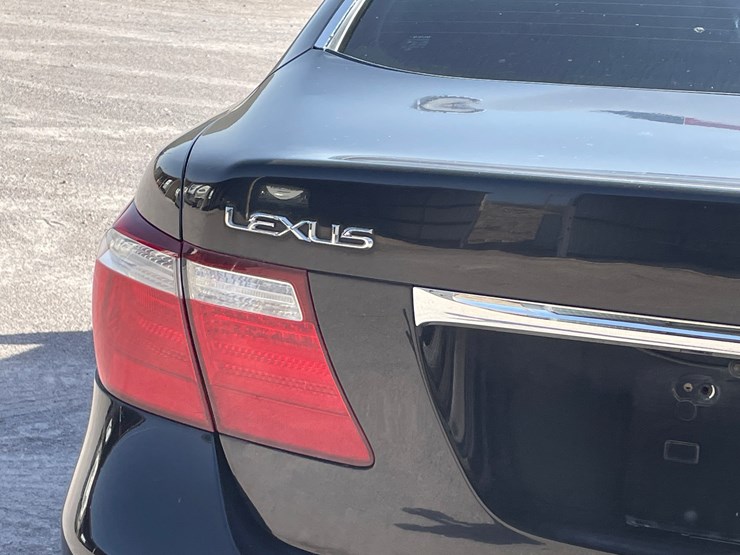 #163-•-2007-lexus-ls-460-(clean-nm-title)-image-77