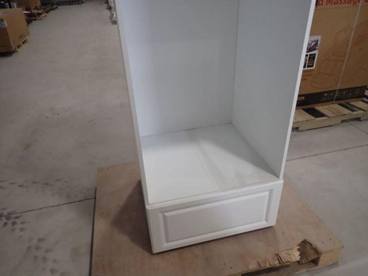 unused-qty-of-9-pc-mixed-white-shaker-kitchen-image-20