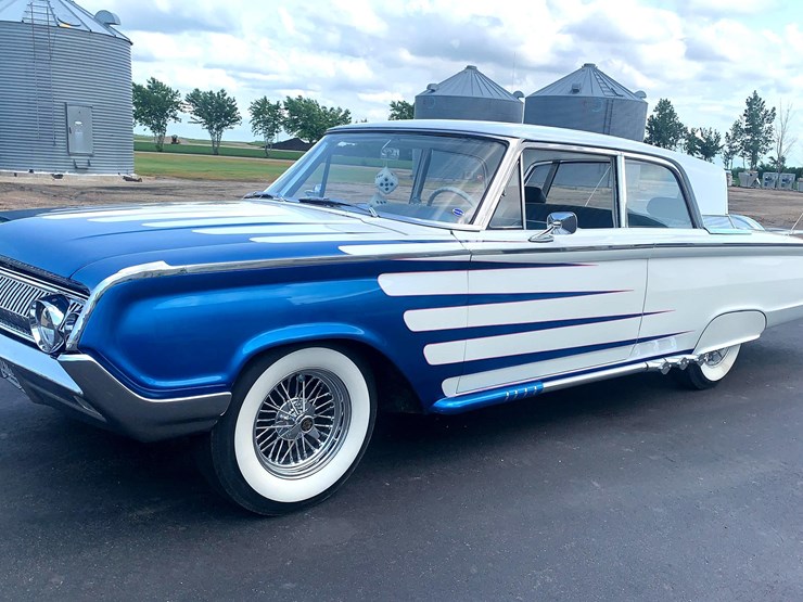 1964-mercury-monterey-image-1