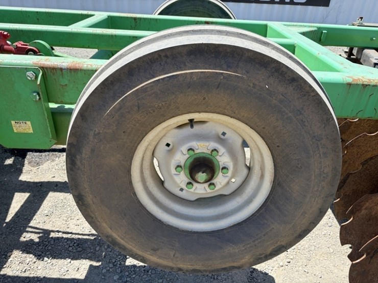 2022-industrias-america-r2624-10'-disc-harrow-image-13