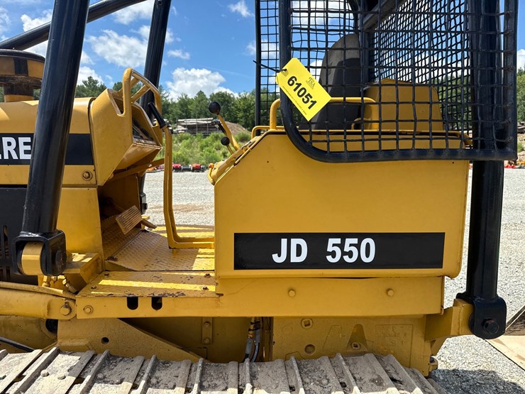 deere-550-image-26