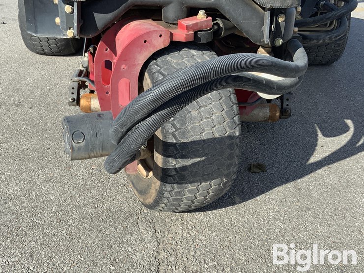massey-ferguson-730-image-18