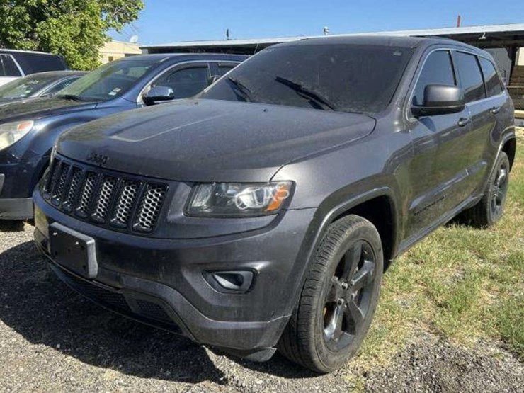 2015-jeep-grand-cherokee-image-1