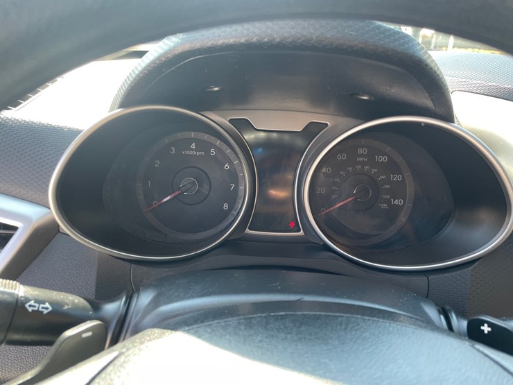 #154-•-2013-hyundai-veloster-(nm-title-in-delay)-image-50