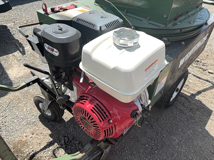 like-new-weaverline-bale-shredder-image-5