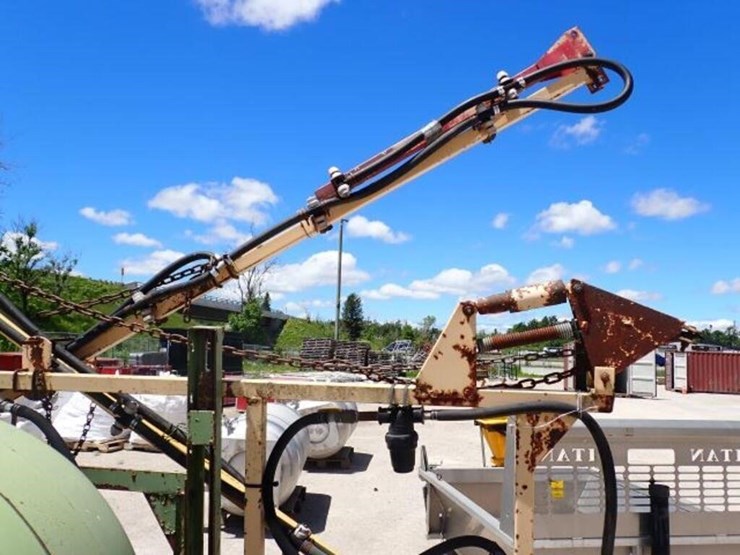 calsa-280-gal-tow-behind-sprayer-image-32