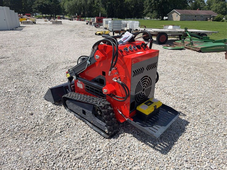 2026-zjg-zj-380-tracked-mini-skid-steer-loader-image-4