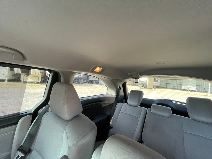 2018-honda-odyssey-image-44