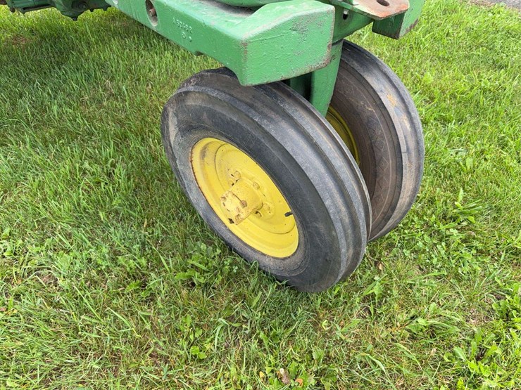 john-deere-620-image-25