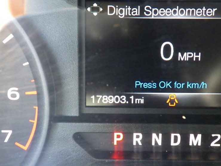 2017-ford-f150-image-22