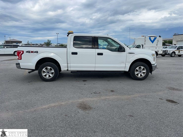 2017-ford-f150-image-4