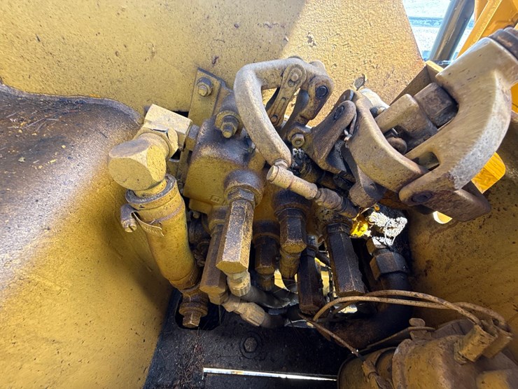 deere-550-image-49