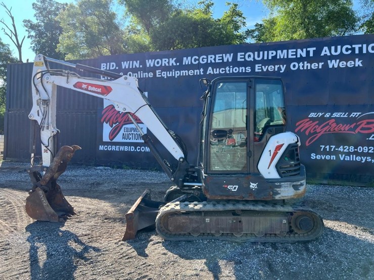 2021-bobcat-e60-image-3