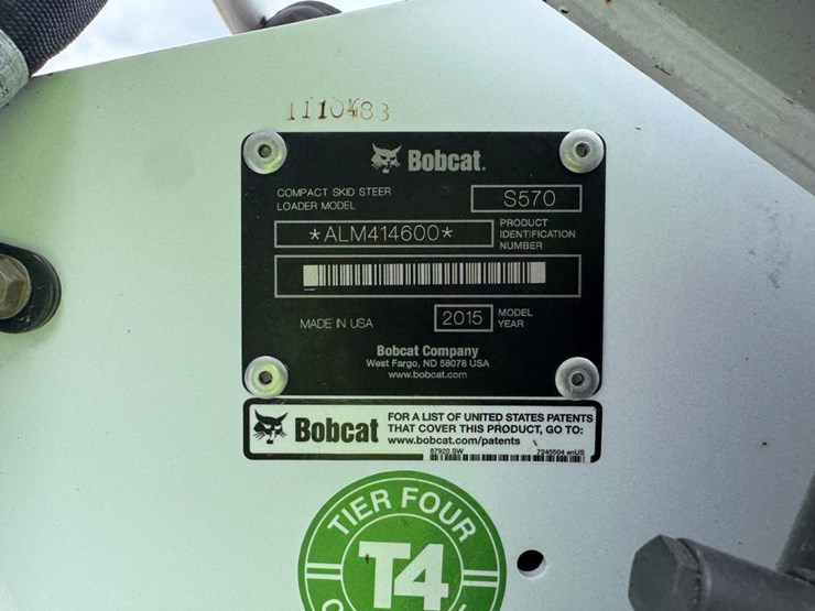 2015-bobcat-s570-image-24