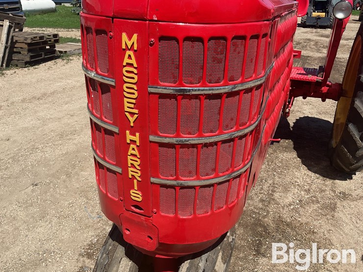 massey-ferguson-101-image-13