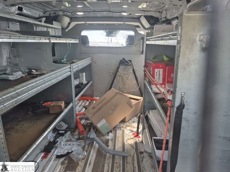 2018-ford-transit-image-25